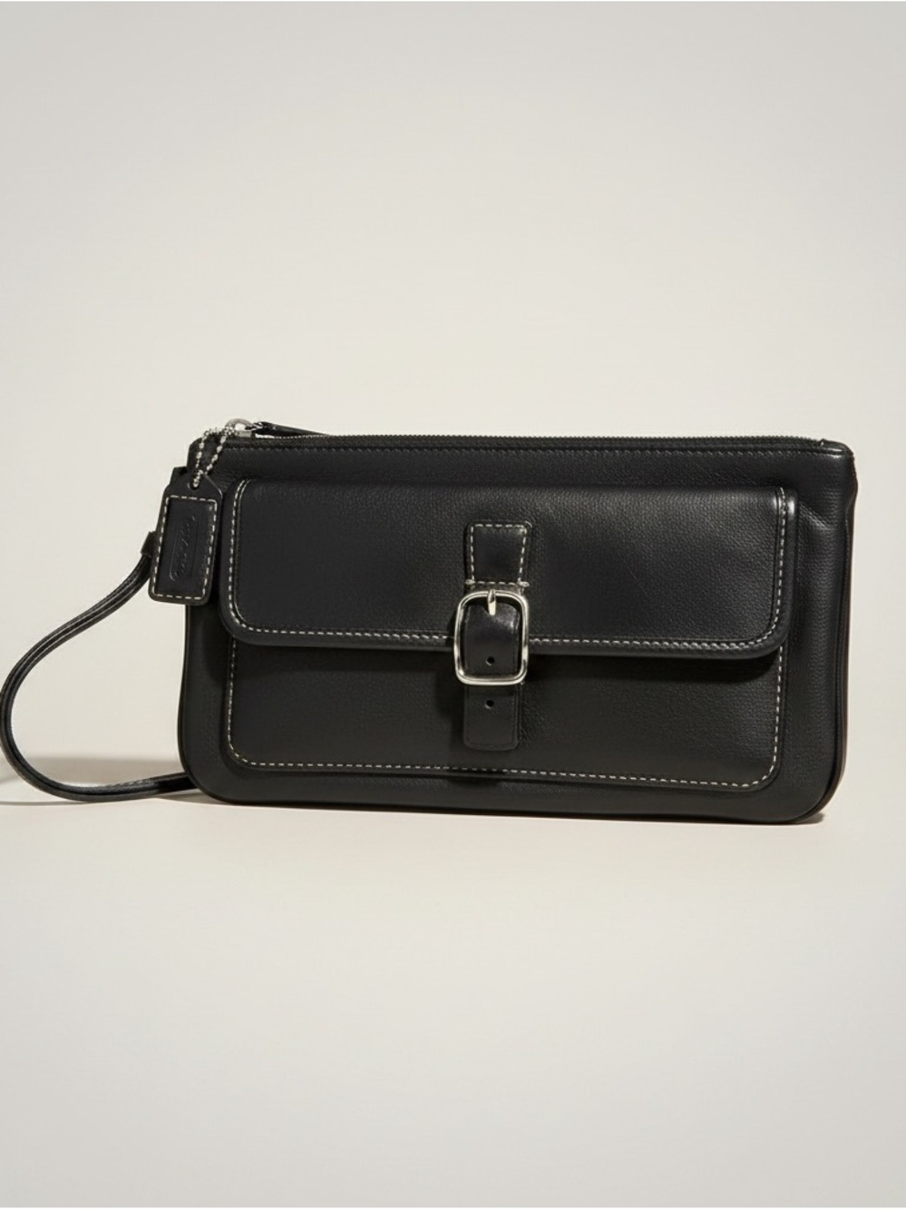 Vintage Coach Bleeker Soho Wristlet in Black Leather.